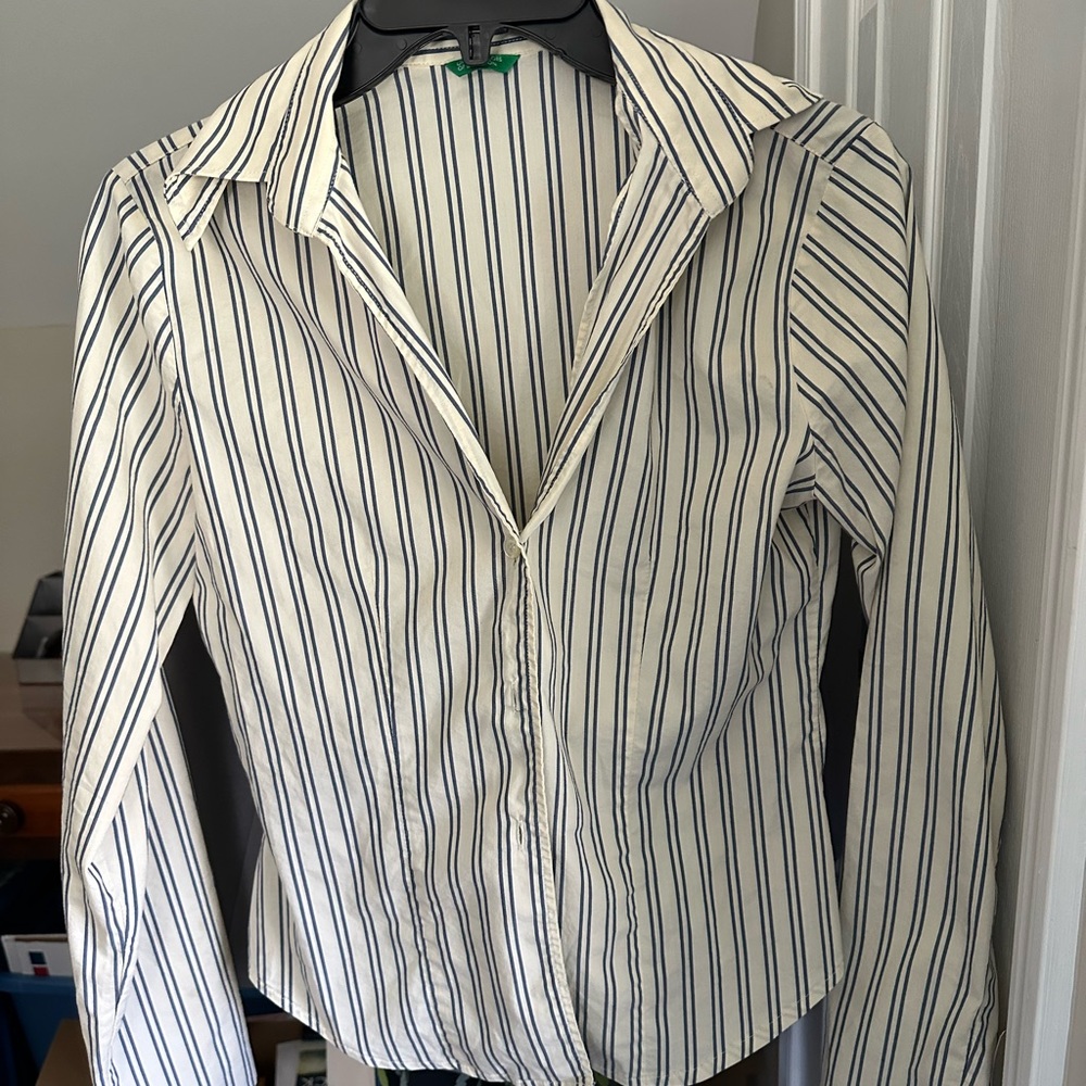 United Colors of Benetton striped blouse, white with blue. Women’s size small.